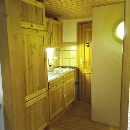 Dom wakacyjny Kranichhorst - Exklusiv-nutzung Mit Grossem Garten Und Strandnaehe