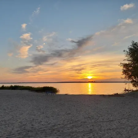Dom wakacyjny Kranichhorst - Exklusiv-nutzung Mit Grossem Garten Und Strandnaehe *